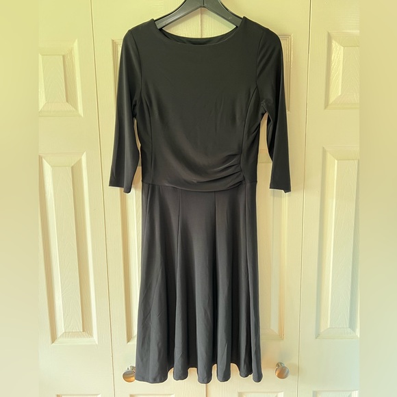 Black dress size M - Picture 3 of 3